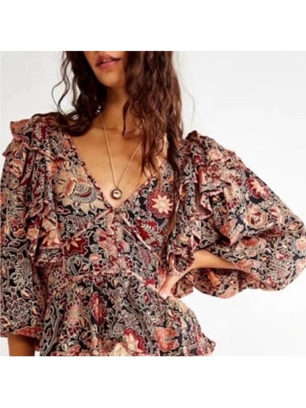House of Harlow 1960 Jaipur
Print Boho Floral Ruffle Blouse